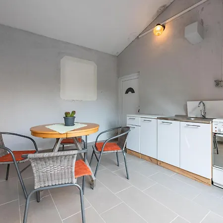 Διαμέρισμα Lovely Apartment In Povljana With Wifi Povljana